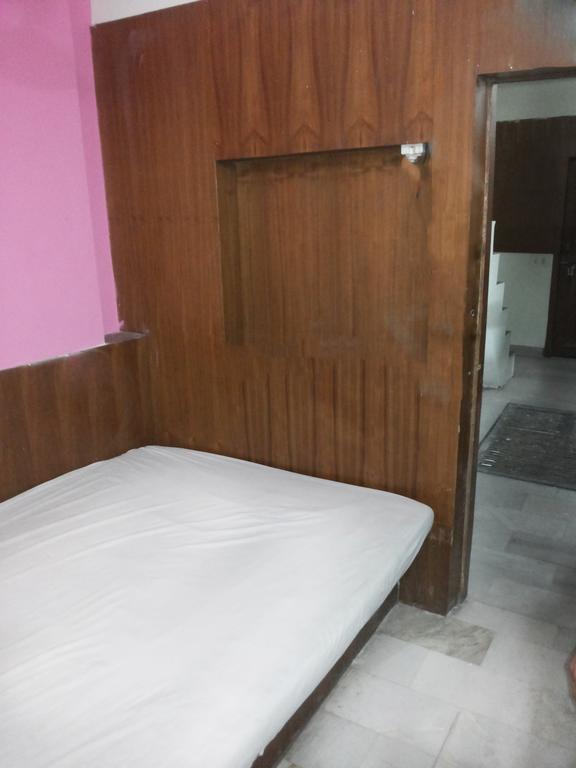 Mahesh Guest House 뉴델리 객실 사진